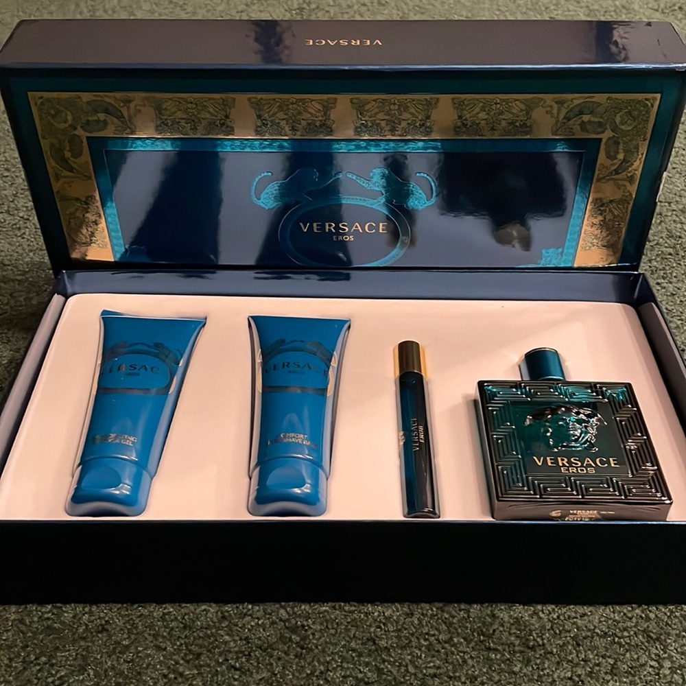 Versace Eros travel gift set: shower gel, aftershave balm, two eau de toilette